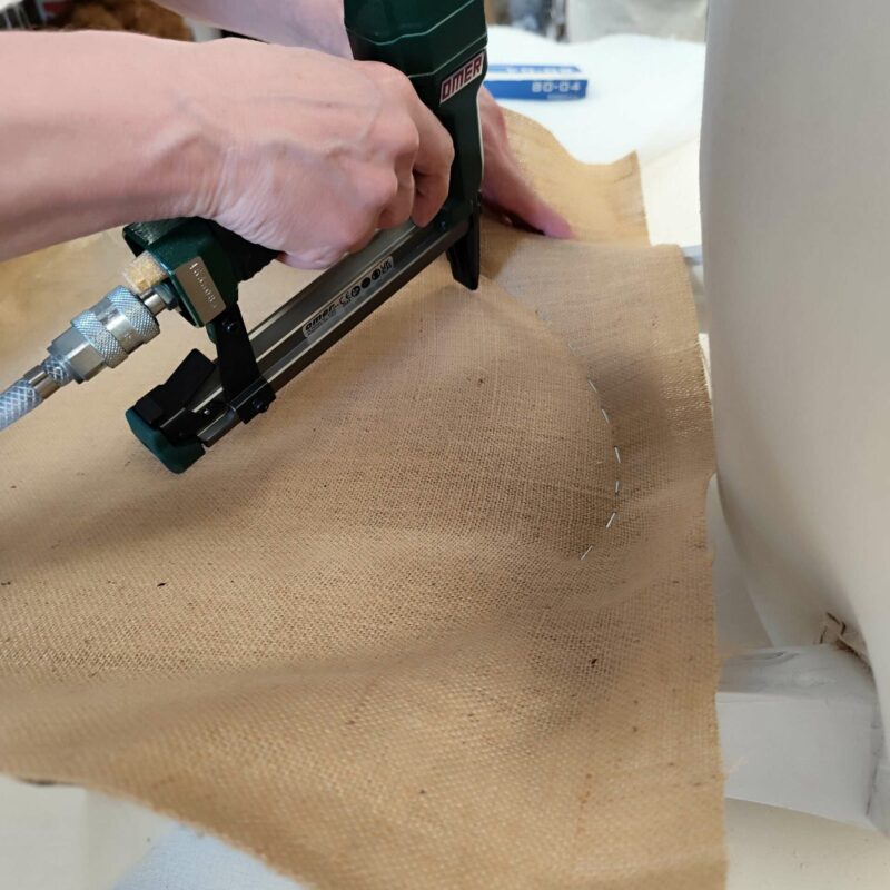 Starting upholstery: safety rules and advice